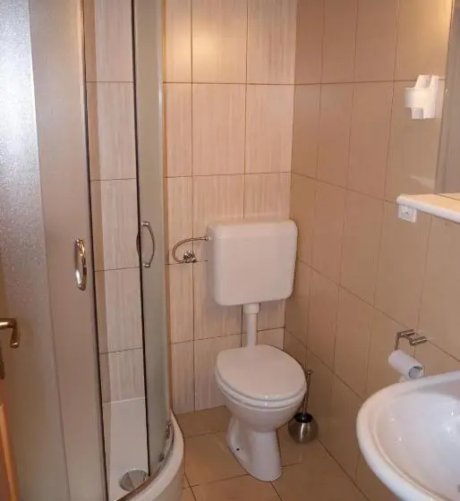 آپارتمان 3 خوابه, Apartmaji Pri Kokolu