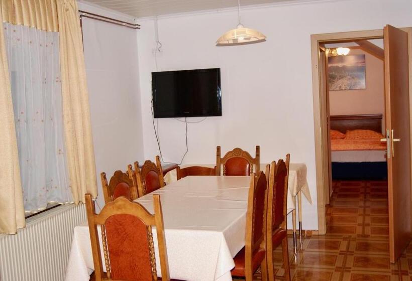 آپارتمان 3 خوابه, Apartmaji Pri Kokolu