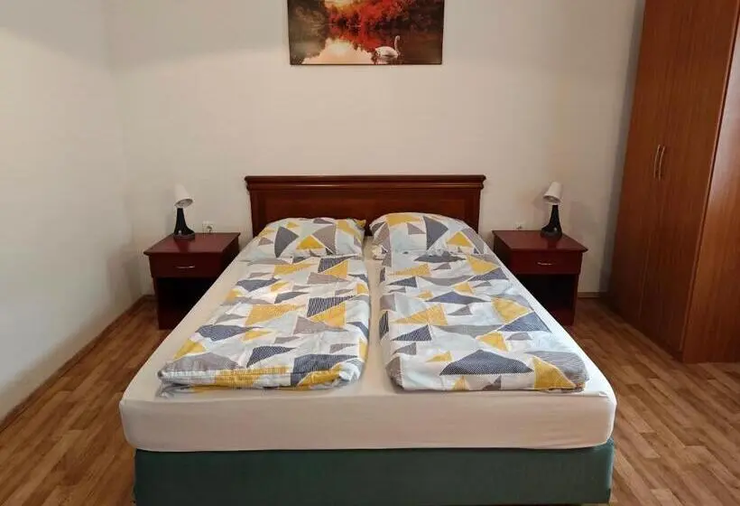 اتاق استاندارد, Apartmaji Pri Kokolu
