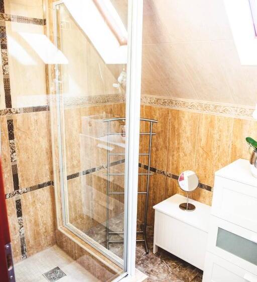 חדר סטנדרט לארבעה, Barackos Wellness Villa Fót