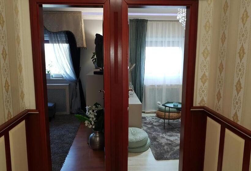 스탠다드 룸 공동 욕실, Barackos Wellness Villa Fót