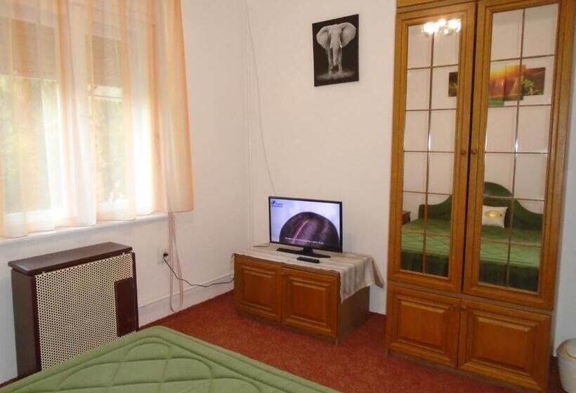 스탠다드 룸, Privát Szállás Miskolctapolca