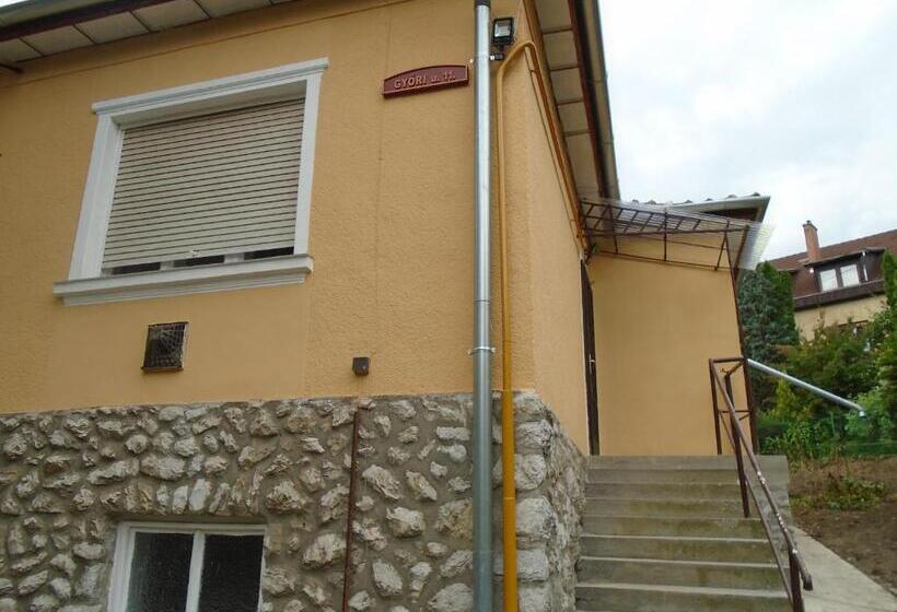 Дом 3 Спальни, Privát Szállás Miskolctapolca