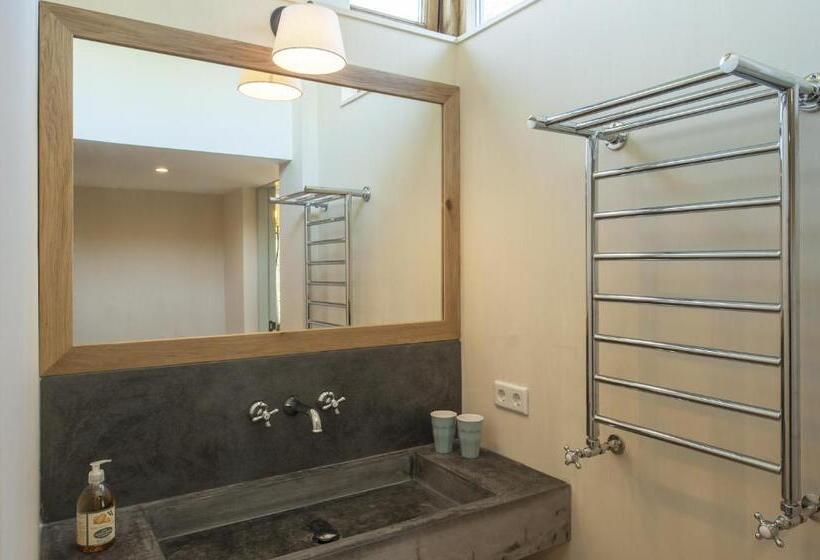 带大床的豪华间, Dromen In Drempt