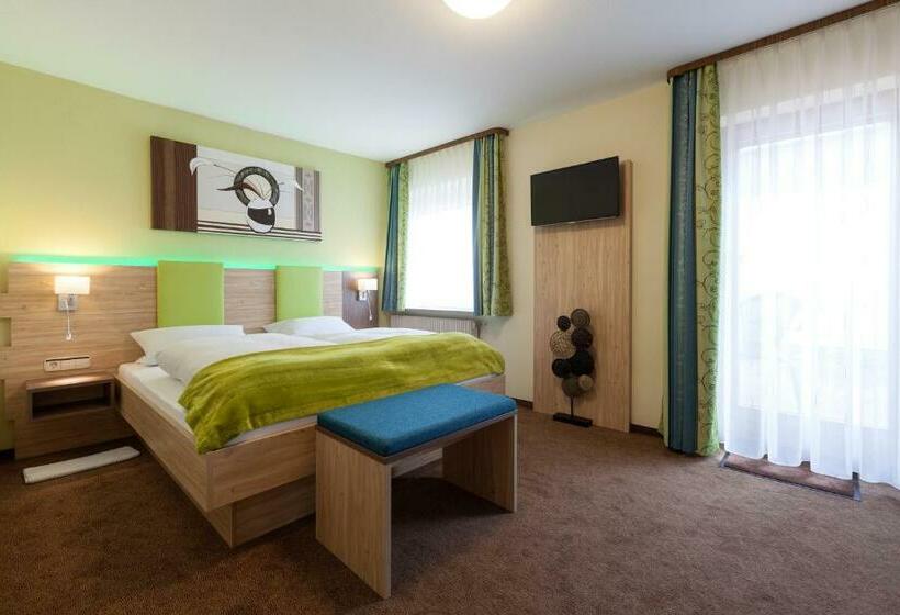 חדר משפחתי דלוקס, Landhotel Traube