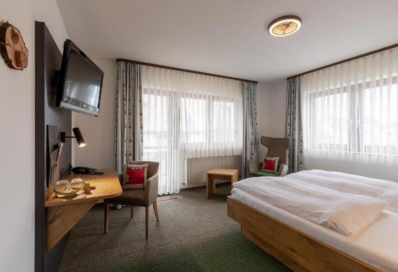 이코노미 룸, Landhotel Traube