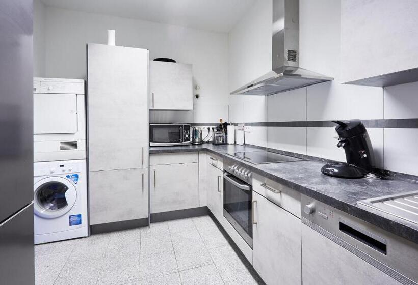 اتاق استاندارد یک نفره, Harbour Apartments