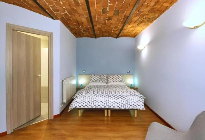 デラックスルーム, L Uovo Di Colombo