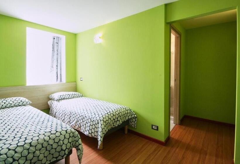 四人标准间, L Uovo Di Colombo