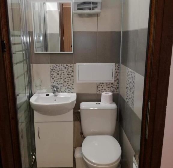 1ベッドルームアパートメント, Saraya