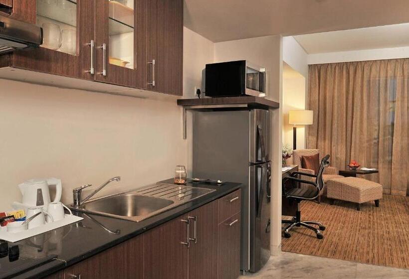 استودیو اجرایی, Four Points By Sheraton Hotel And Serviced Apartments Pune