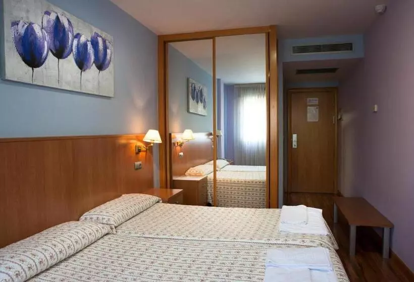 スタンダードシングルルーム, Hostal Rio Selmo