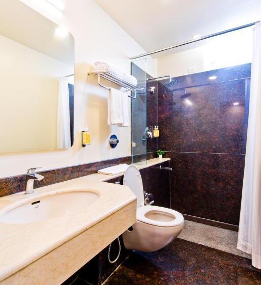 سوییت لوکس, Bloom Hotel   Indiranagar