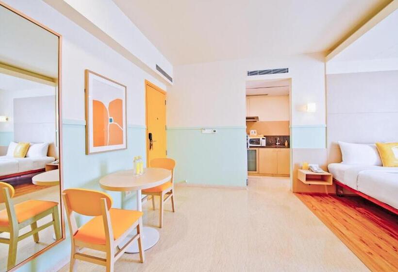 سوییت لوکس, Bloom Hotel   Indiranagar