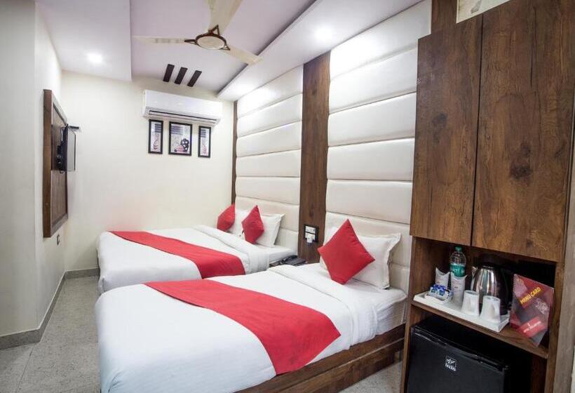 ベーシックトリプルルーム, Dollar Inn