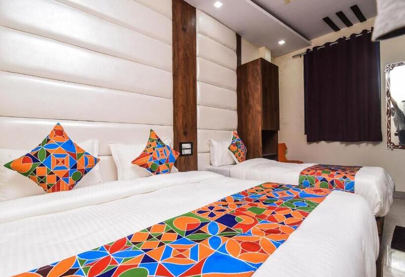 ベーシックトリプルルーム, Dollar Inn