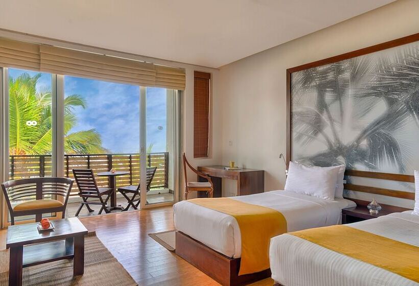 Номер Deluxe Вид на Море, Jetwing Sea