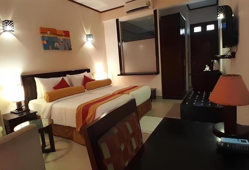 غرفة قياسية, Laya Beach