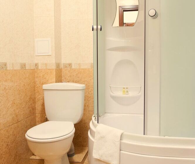 اتاق سوپریور, Manhattan Hotel & Restaurant