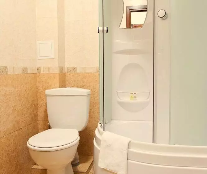 اتاق سوپریور, Manhattan Hotel & Restaurant