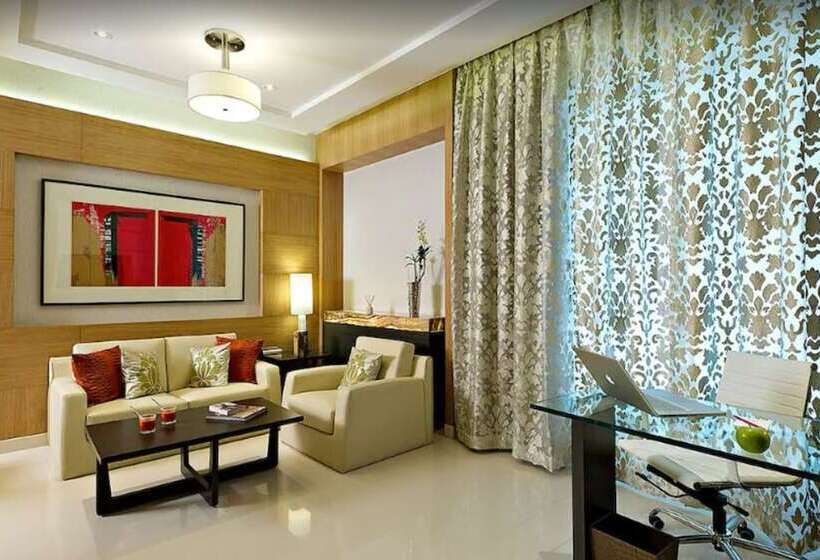 سوییت, Meluha The Fern