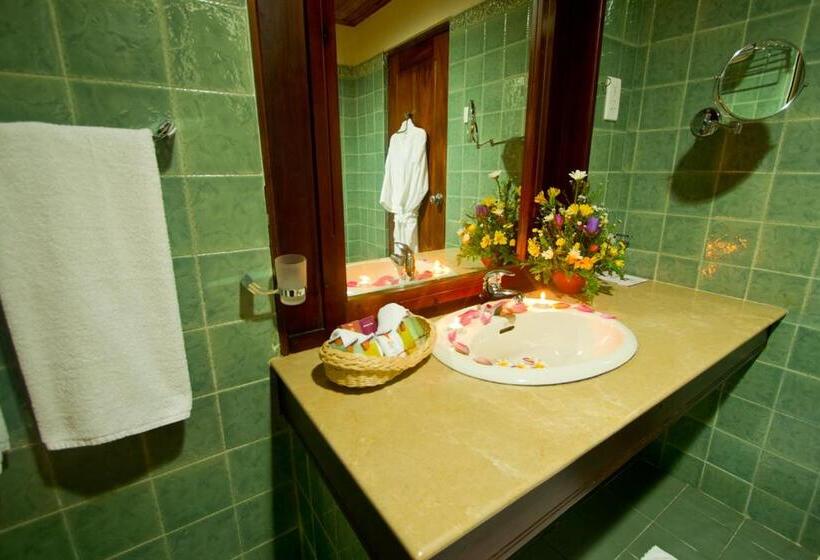 Номер Deluxe с Видом, Randholee Resort & Spa