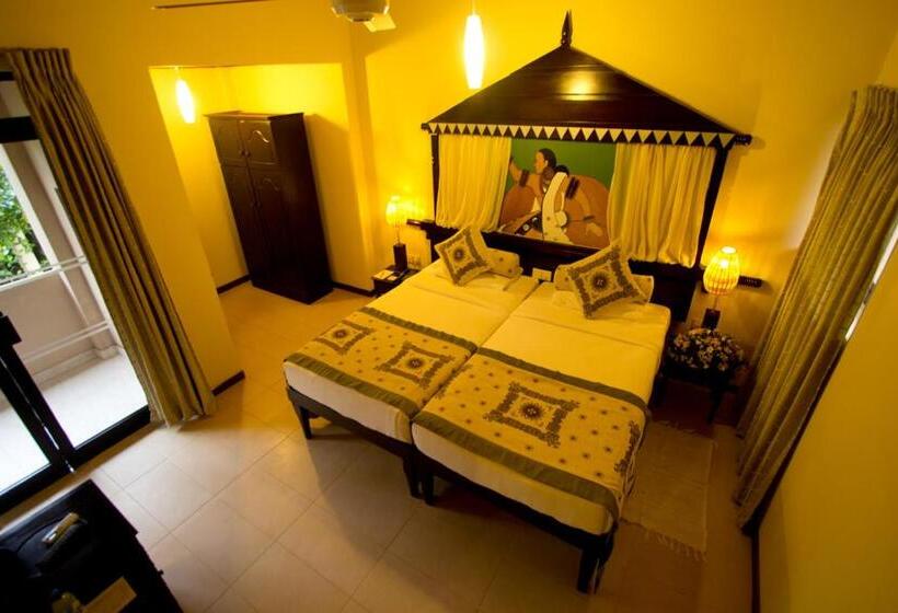 Номер Deluxe, Randholee Resort & Spa