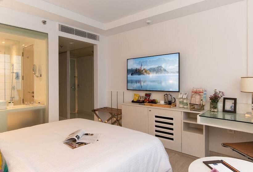 Номер Superior, The Ashtan Sarovar Portico