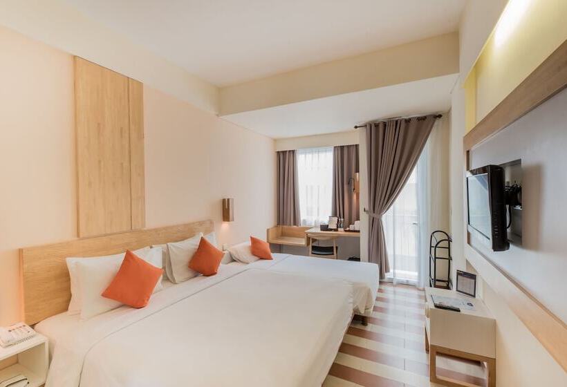 חדר דלוקס נוף בריכה, The One Legian