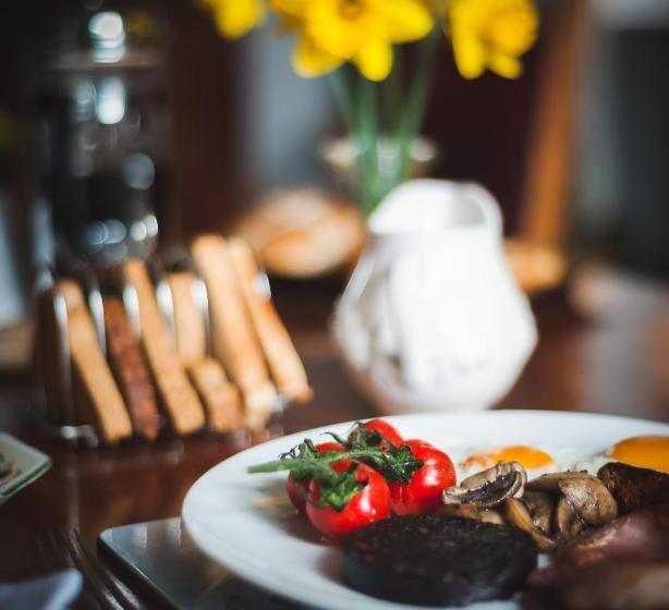 スタンダードルーム, Lucker Mill House