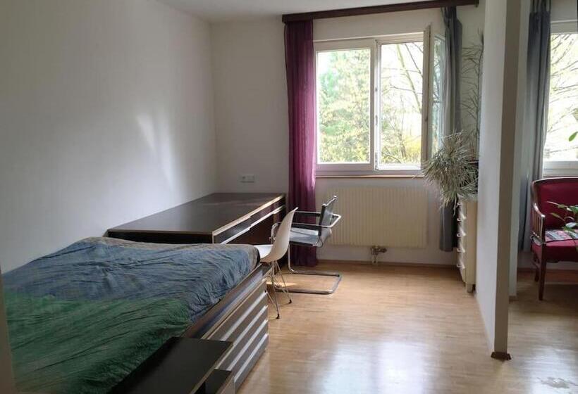 标准单人间, Room In Maisonette With Garden, Parking Place