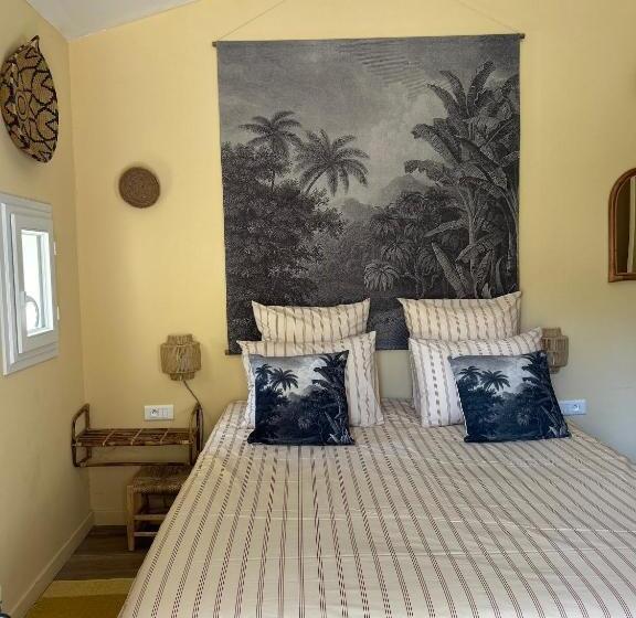 デラックススタジオ, Cabanon Sainte Victoire