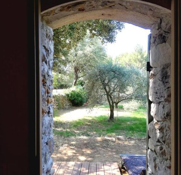デラックススタジオ, Cabanon Sainte Victoire