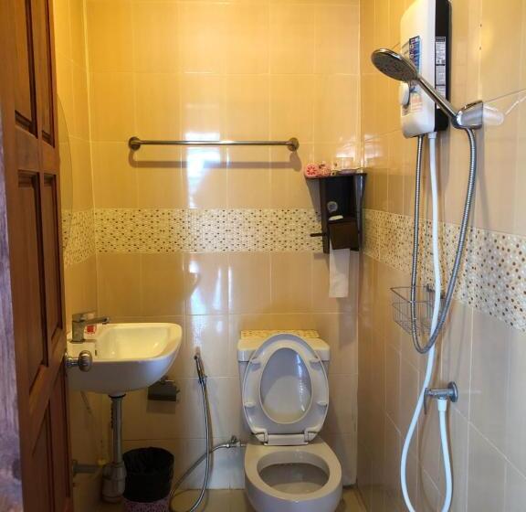 חדר סטנדרט, Ruen Thai Ban Rim Nam