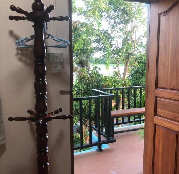 חדר סטנדרט יחיד, Ruen Thai Ban Rim Nam