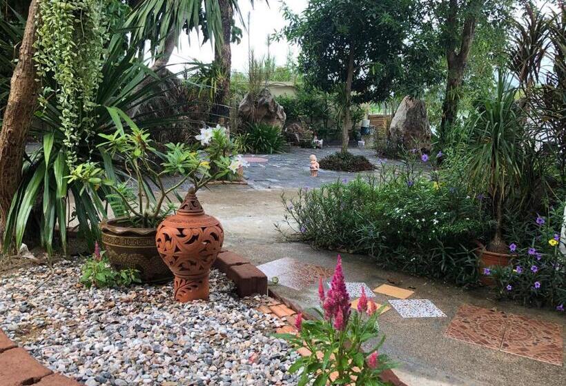 חדר סטנדרט עם מיטת קינג, Ruen Thai Ban Rim Nam