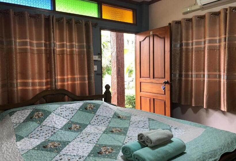 Стандартный Номер Кровать Кинг, Ruen Thai Ban Rim Nam