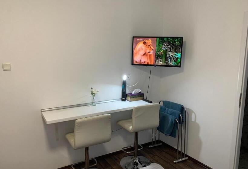 스탠다드 룸, Pension Milada