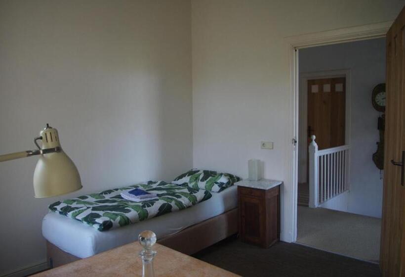 غرفة قياسية فردية حمام مشترك, Zöllnerhaus Nordhorn