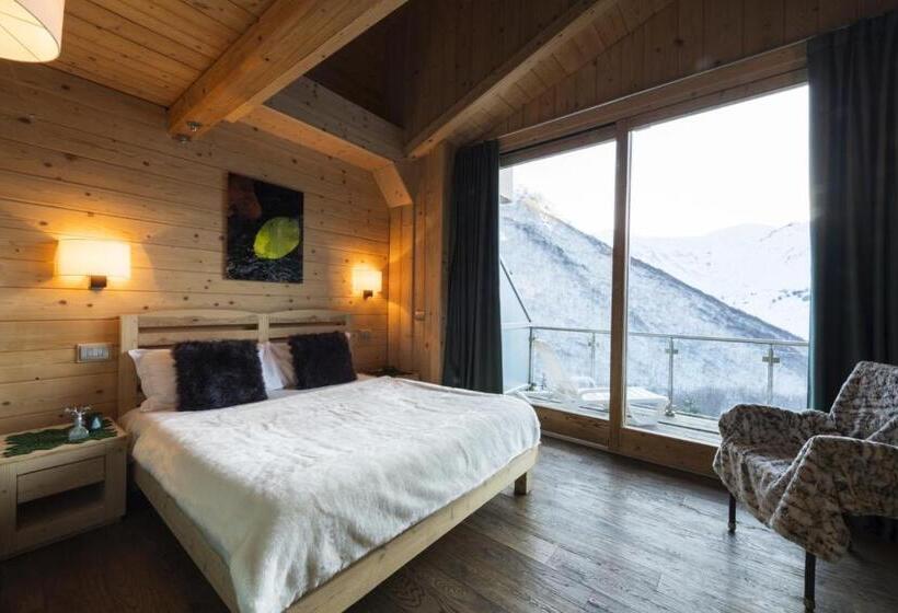 Номер Стандарт с Балконом, Chalet Morel 1586 Hotel & Spa