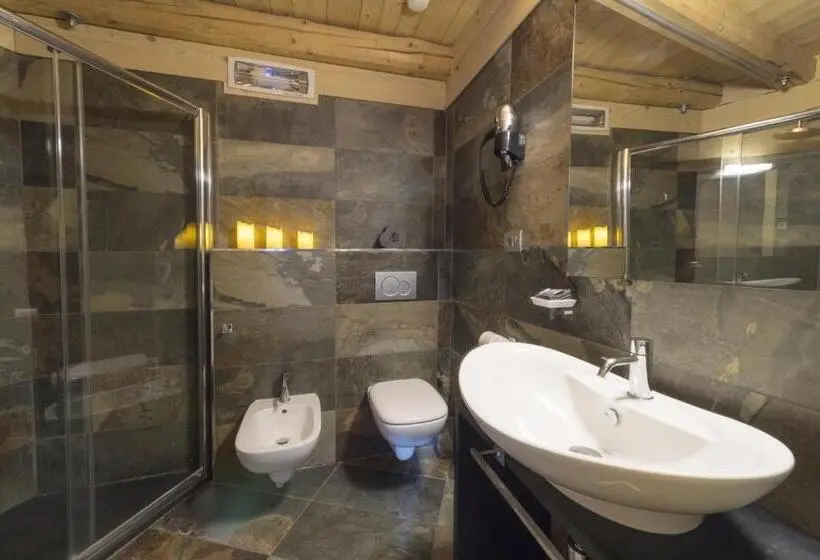 Standard-huone King-vuode, Chalet Morel 1586 Hotel & Spa
