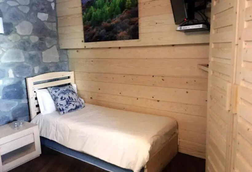 Standard Kolmen Hengen Huone, Chalet Morel 1586 Hotel & Spa