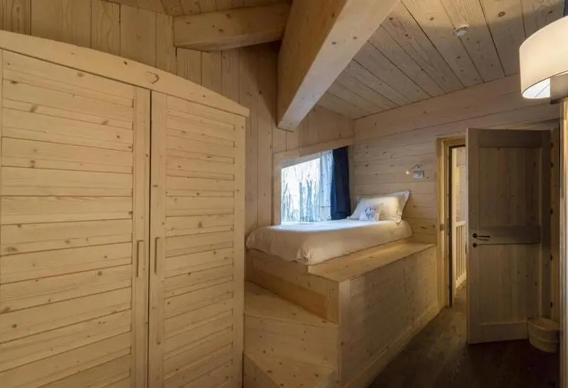 Standard Kolmen Hengen Huone, Chalet Morel 1586 Hotel & Spa