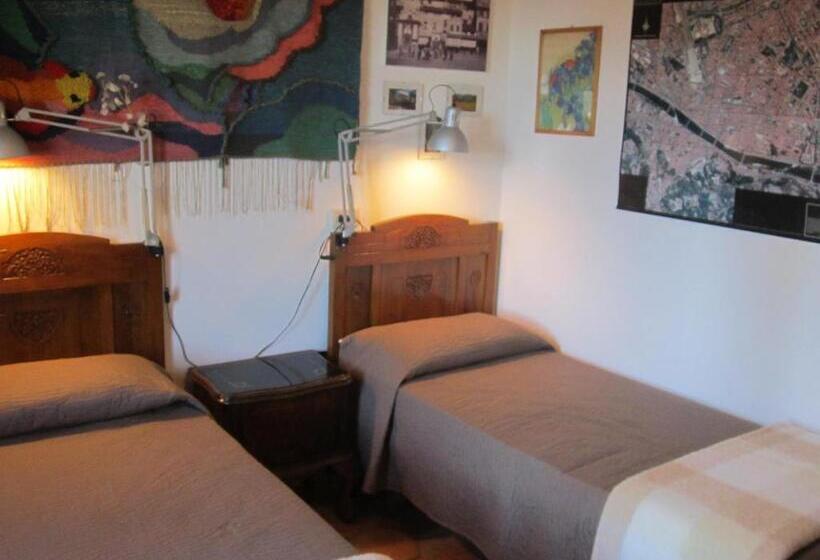 חדר סטנדרט טריפל חדר רחצה חיצוני, B&b La Pieve   Locanda Per Viandanti