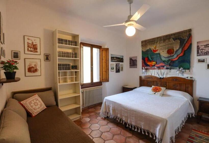 חדר סטנדרט טריפל חדר רחצה חיצוני, B&b La Pieve   Locanda Per Viandanti