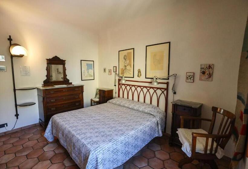 Standard room with outdoor bath, B&b La Pieve   Locanda Per Viandanti