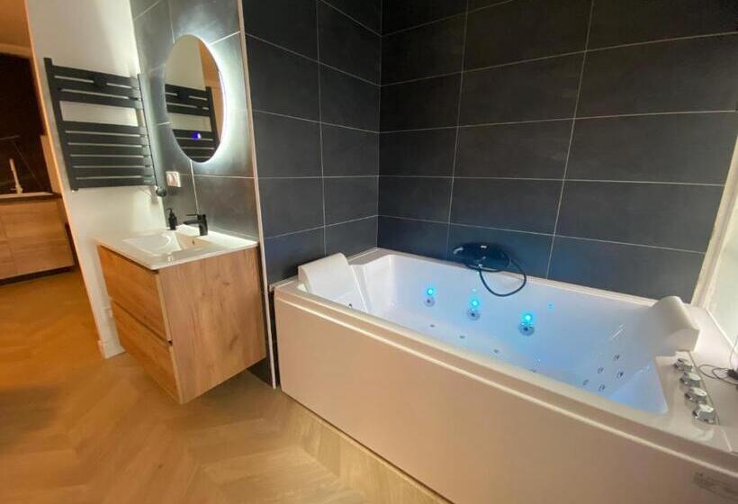 豪华套房, L Escale Appartements Et Suites En Bord De Mer