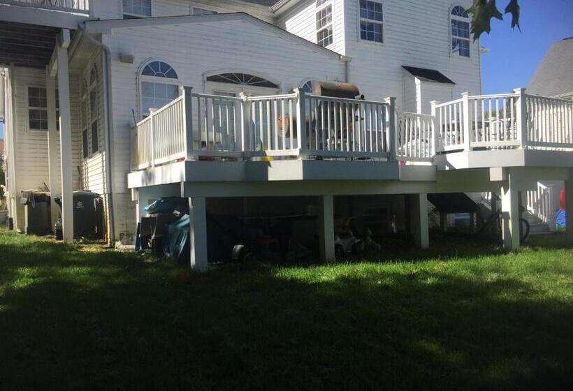 جناح ديلوكس, Premier National Harbor House