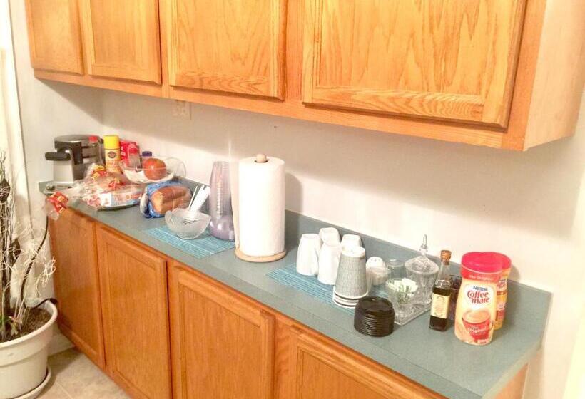 شقة 3 غرف, Premier National Harbor House