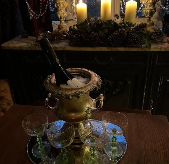 Люкс с Балконом, Pytts House Boutique Bed & Breakfast